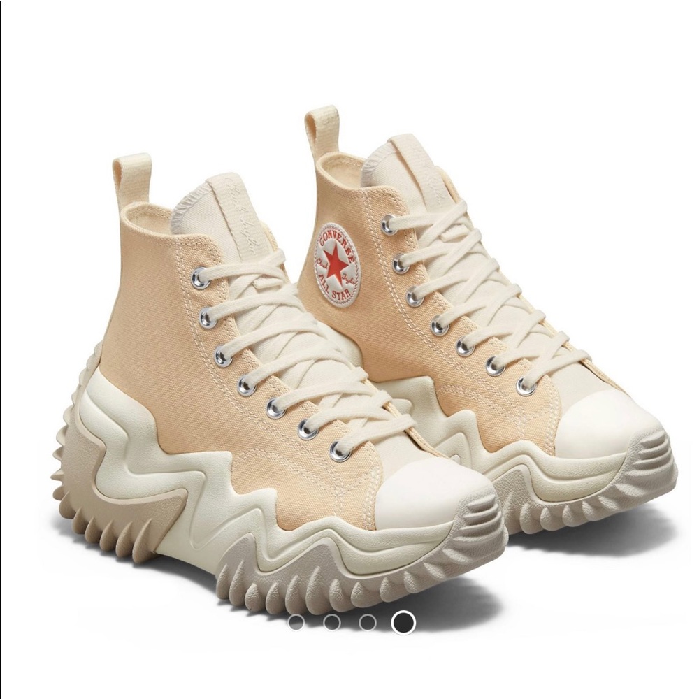Converse Run Star Motion HI / SOLD OUT EVERYWHERE